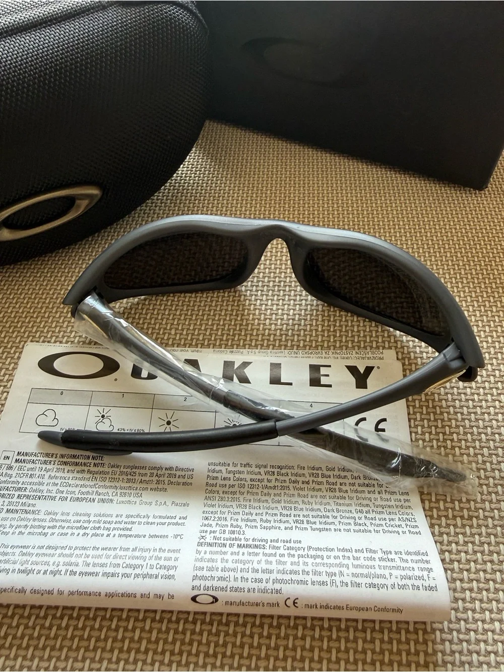 Mans Gray Sunglasses 2026